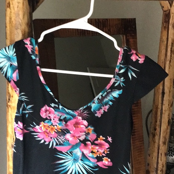 Black Midi Flower Dress - Picture 3 of 4